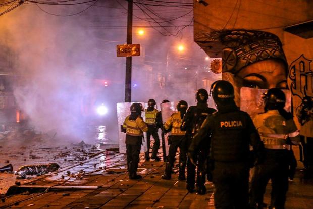Protests erupt in Colombia after death of man tasered by
police 1
