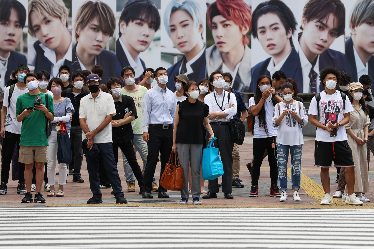 This country may pay for all of its residents to get a
coronavirus vaccine 1