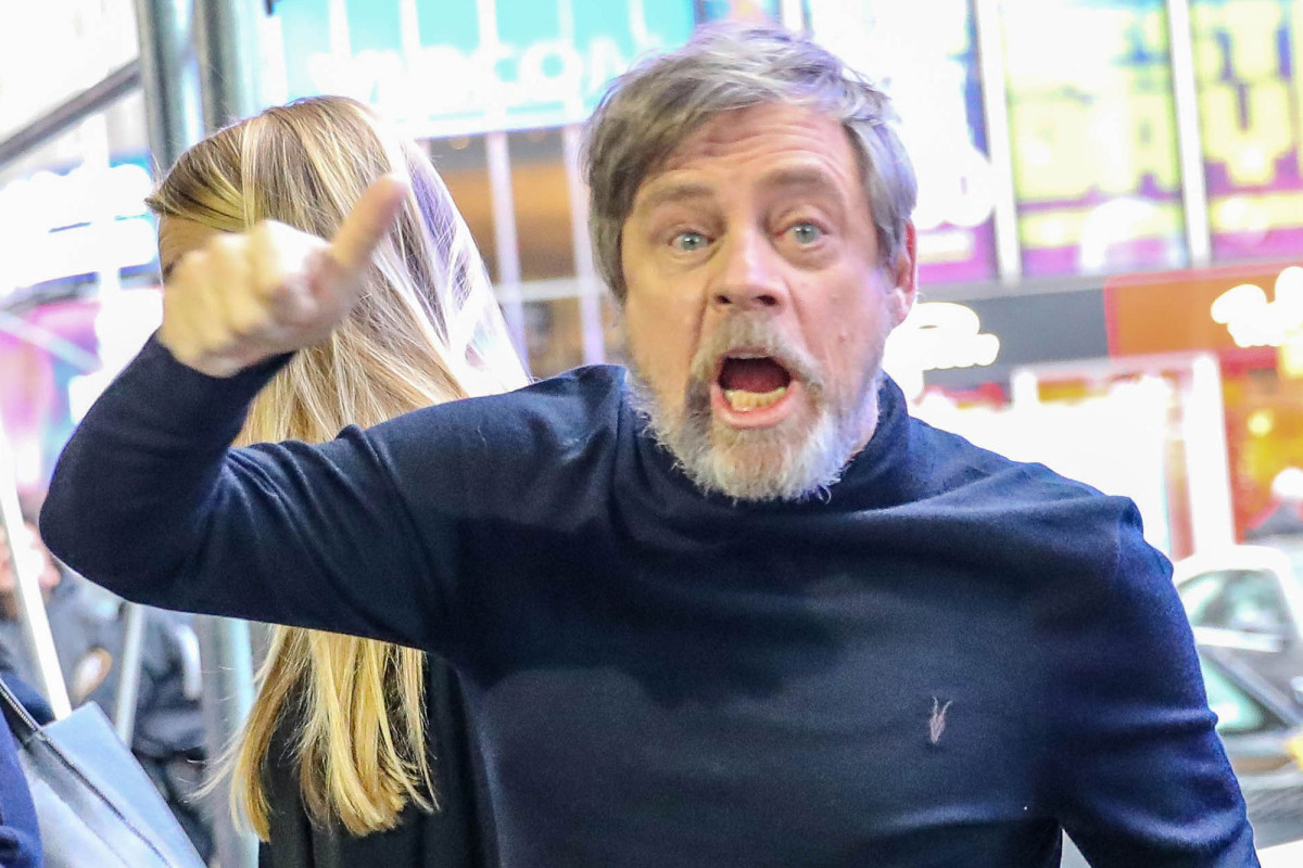 Mark Hamill joins #HeroesWearMasks campaign 1
