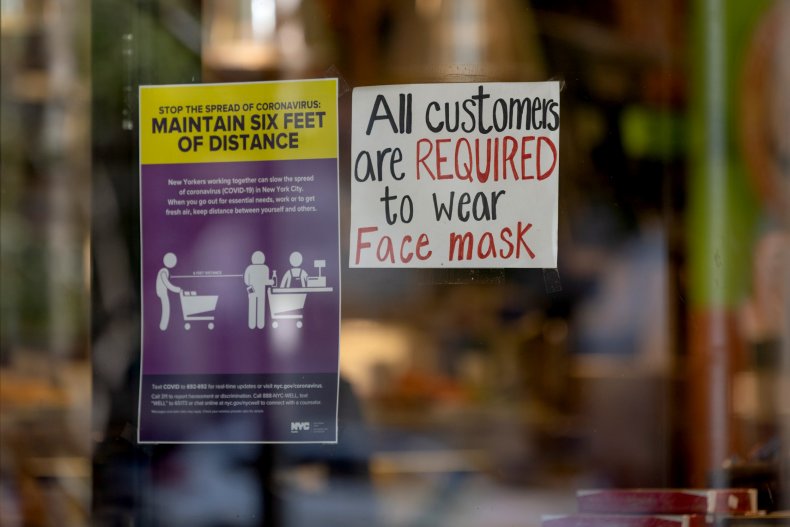 Police Break-Up Face Mask Protest at Texas Mall, Arrest One
Man 1