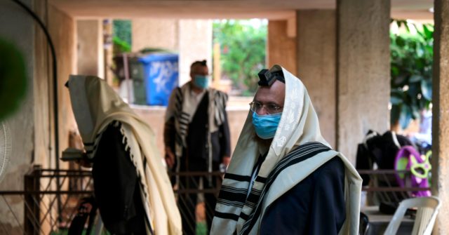 Virus-Battered Israel to Spend High Holidays in Coronavirus
Lockdown 1