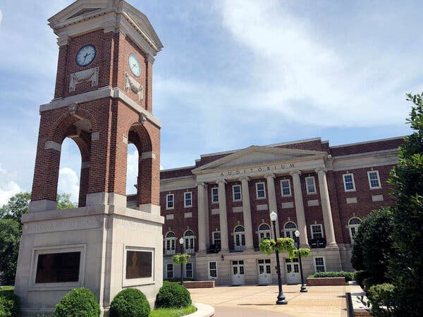 Quarantine on a College Campus 1