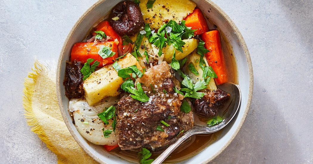 Tracing a Classic Jewish Dish Throughout the
Diaspora 1