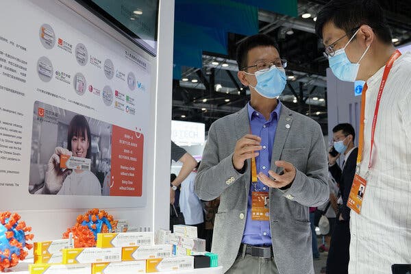 China Gives Unproven Covid-19 Vaccines to Thousands, With
Risks Unknown 1