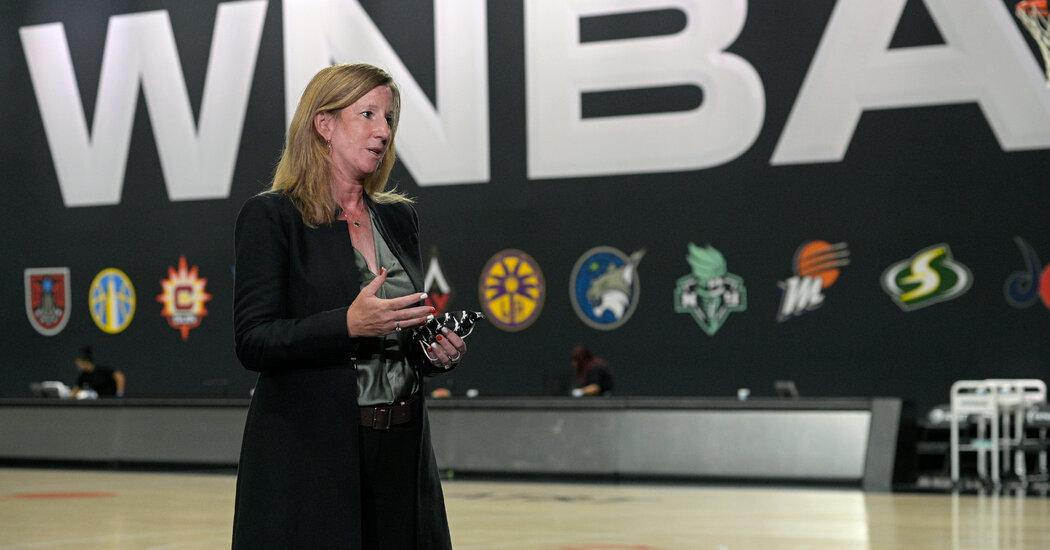 W.N.B.A. Postpones Storm-Lynx Game Over Coronavirus
Concerns 1