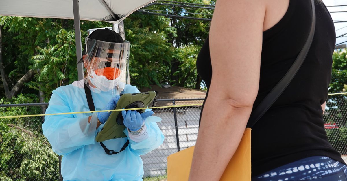 Illinois’ coronavirus-related death toll surpasses
8,600 1