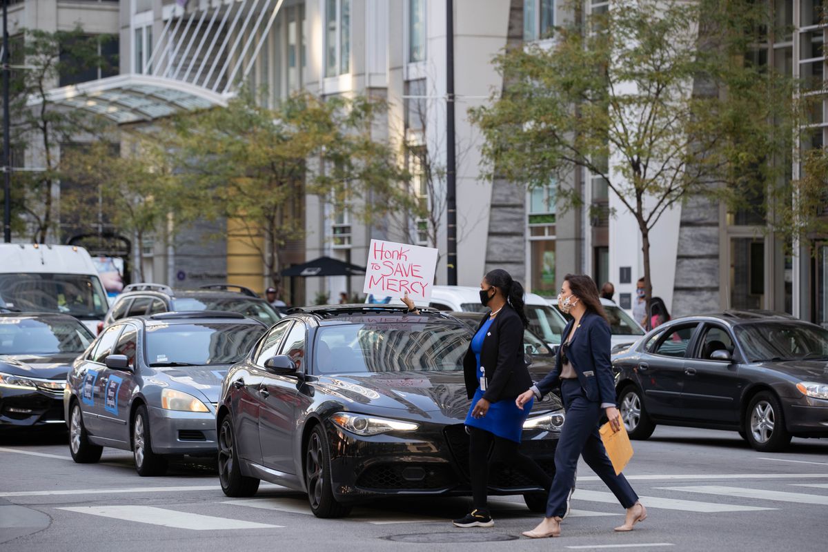 Activists call on Pritzker to create plan to keep Mercy
Hospital open for South Side residents 1