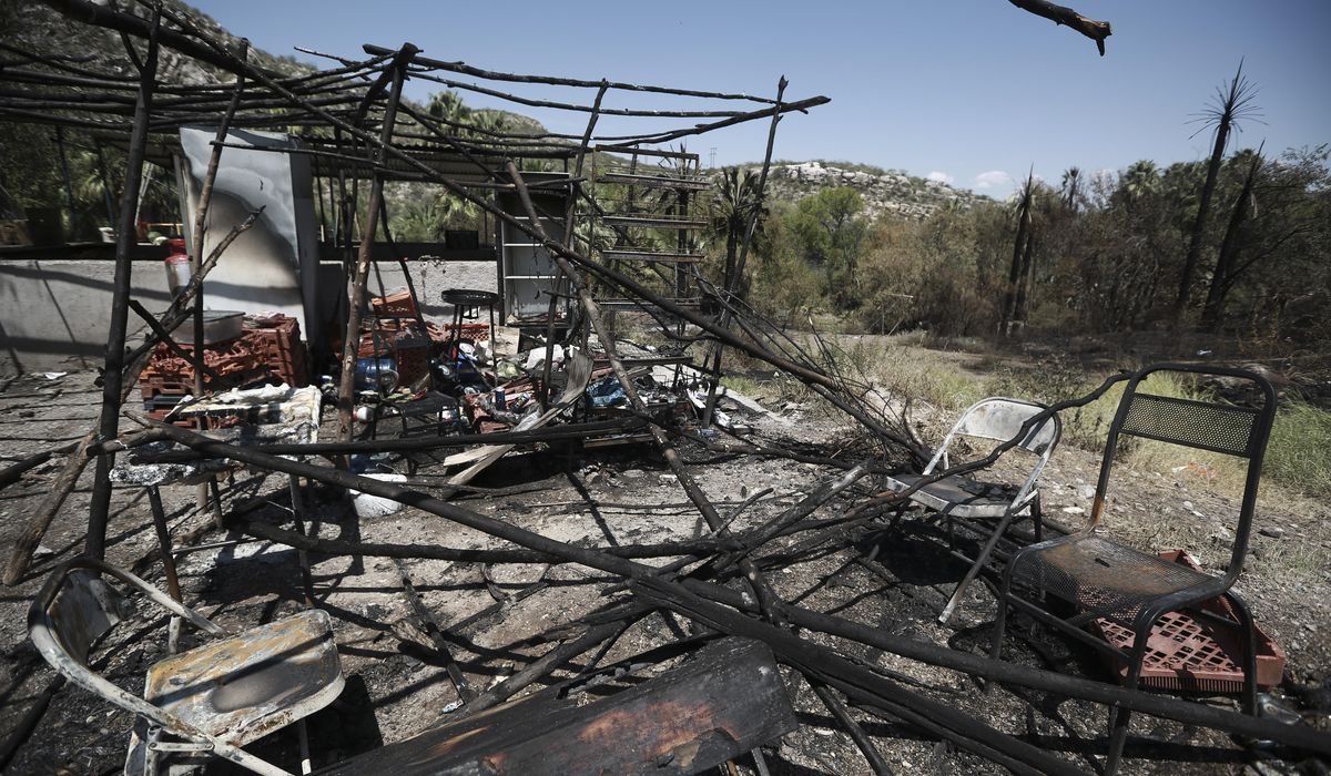 Mexico president regrets protester killing, wants
justice 1 Mexico president regrets protester killing, wants
justice 1