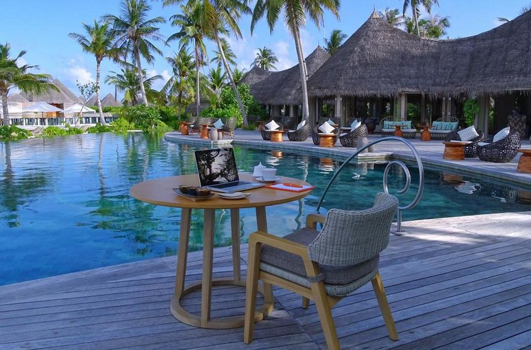 Maldives Offers $52,000 Remote Office 'Work From Paradise'
Package 1