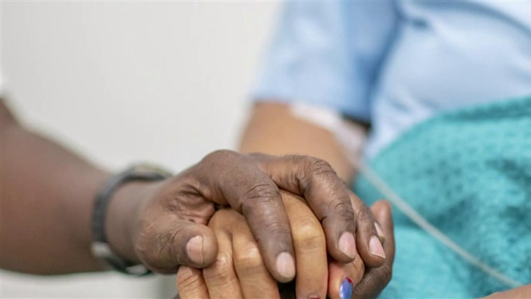 Covid-19 vaccine trials step up efforts to reach
minorities 1