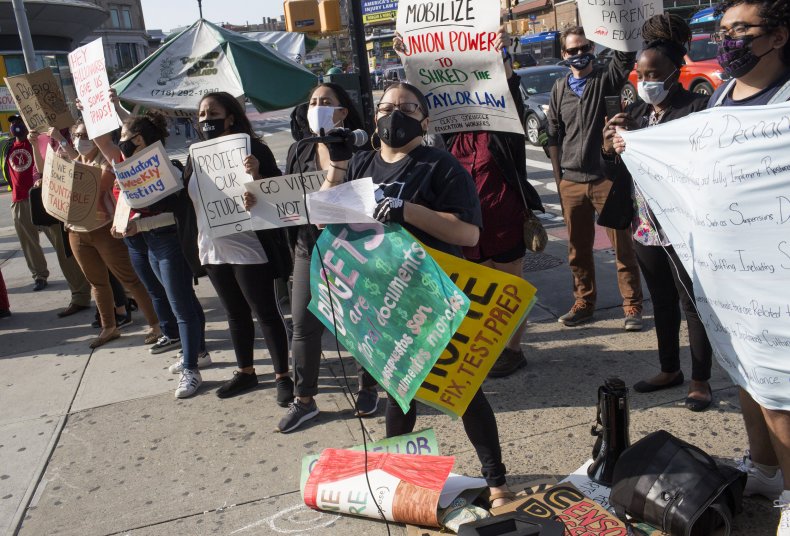 NYC Principals Union Hits Mayor With No-Confidence Vote Over
Schools Reopening 1