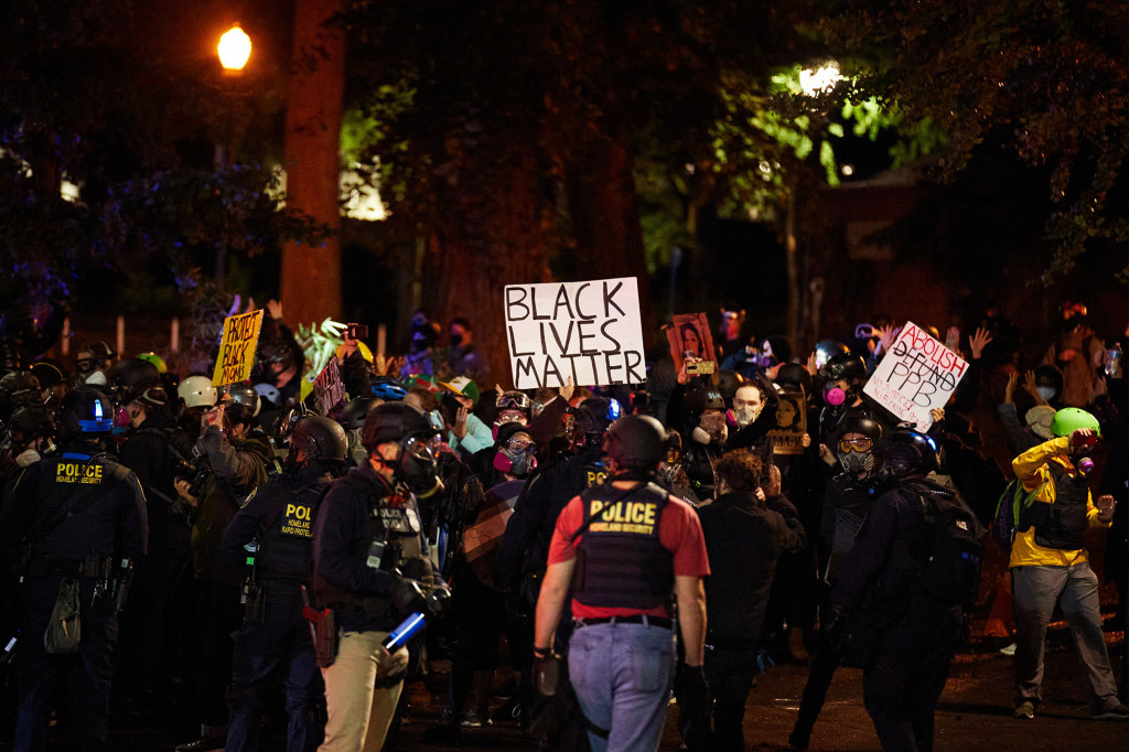 Portland braces for violence ahead of Proud Boys, Patriot
Prayer rally 1