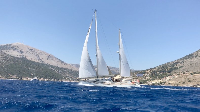 'We're Raising Our Kids at Sea During Covid-19' 1