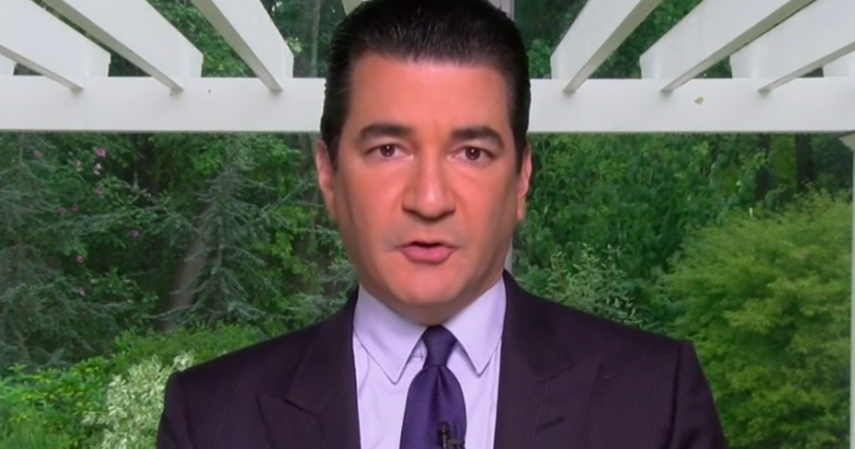 Gottlieb: Likelihood "extremely low" for COVID-19 vaccine in
2020 1