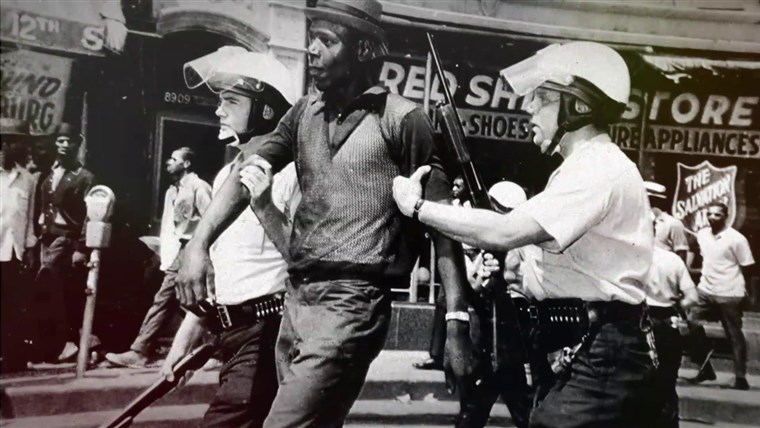 How prosecutors are abusing anti-riot laws to punish
peaceful protesters 1