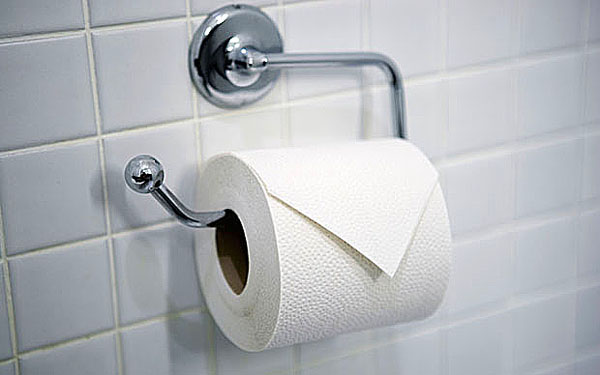 'This stinks to high heaven!' Now schools testing sewage for
coronavirus evidence 1