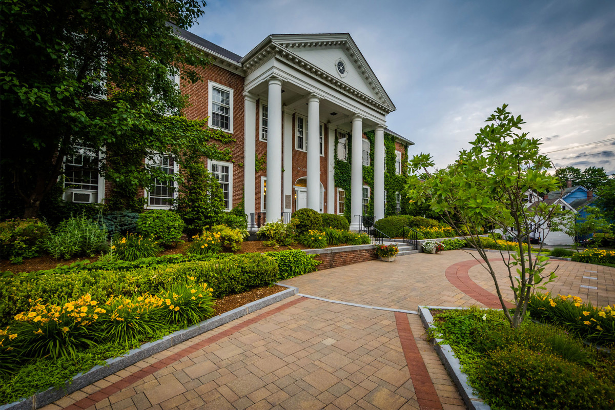 Fraternity rager sparks coronavirus cluster at University of
New Hampshire 1