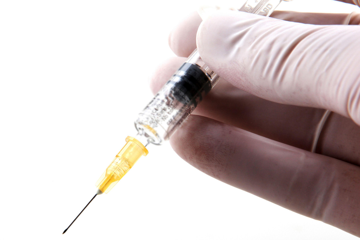 Scientists are giving themselves, their family DIY
coronavirus vaccines 1