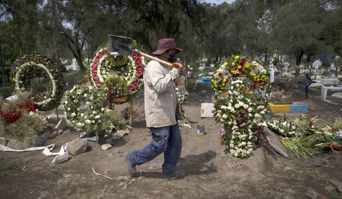 Mexico City: 20,535 COVID-19 deaths, 2 times official
toll 1