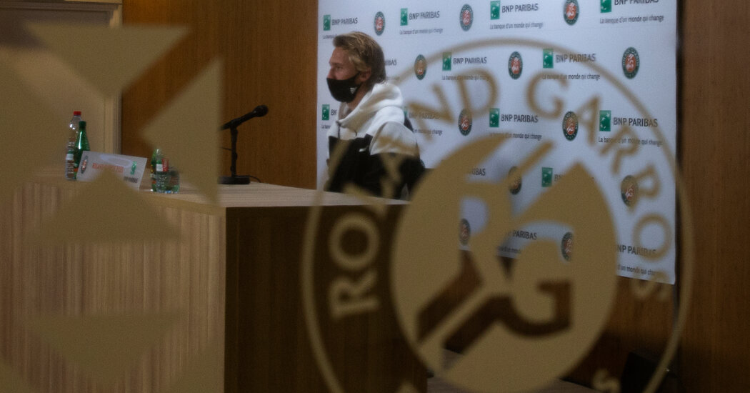 At French Open, Separation in Interviews Makes for Some Odd
and Lost Exchanges 1