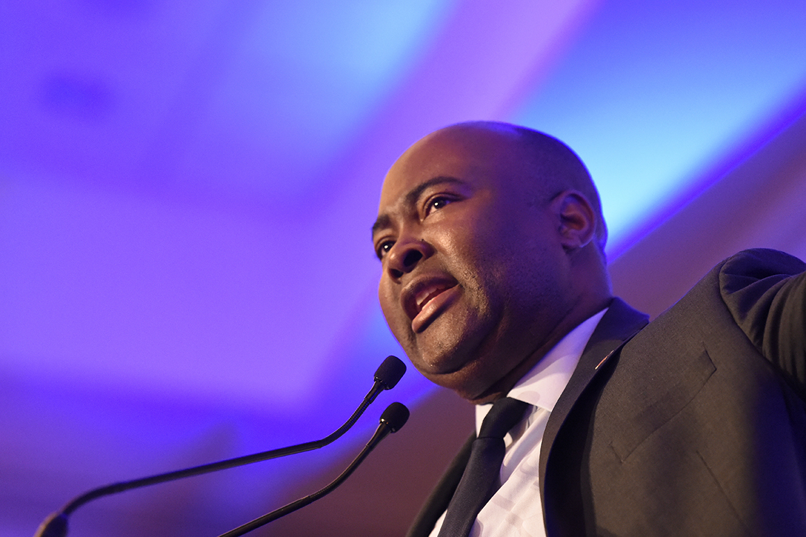Graham, Harrison spar over SCOTUS and Covid-19 in fiery
Senate debate 1