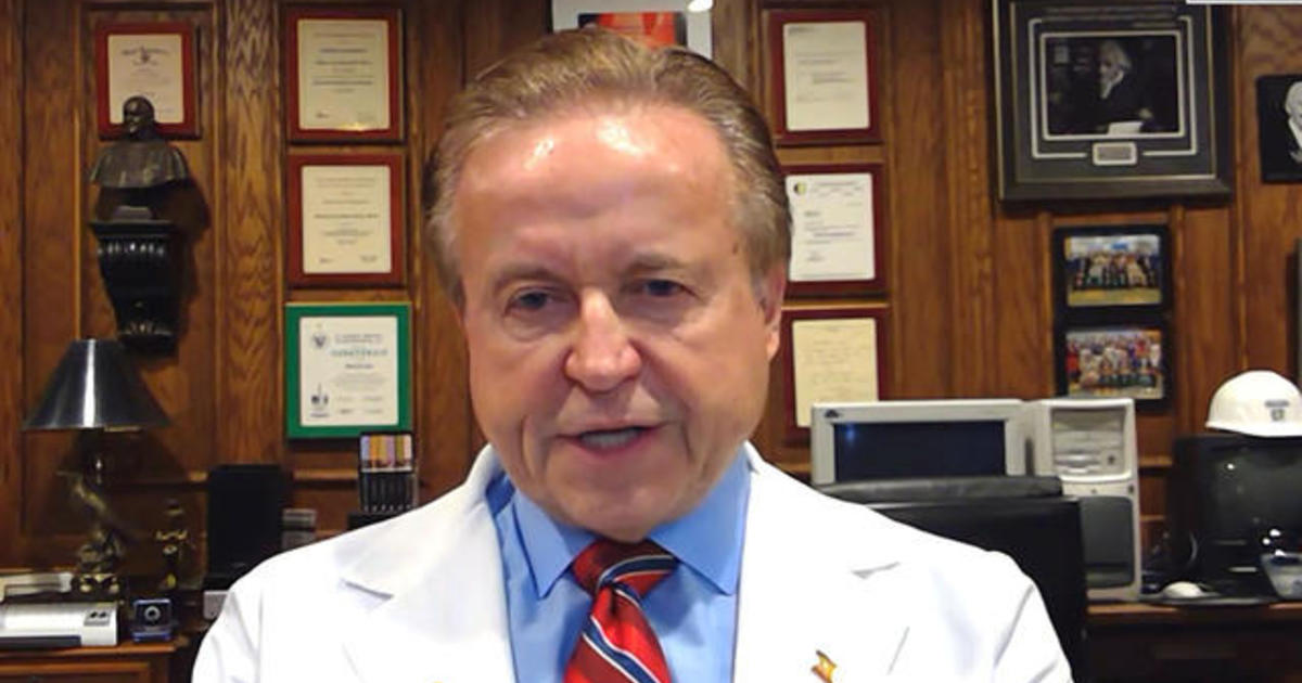 Doctor weighs in on Trump's COVID-19 diagnosis 1