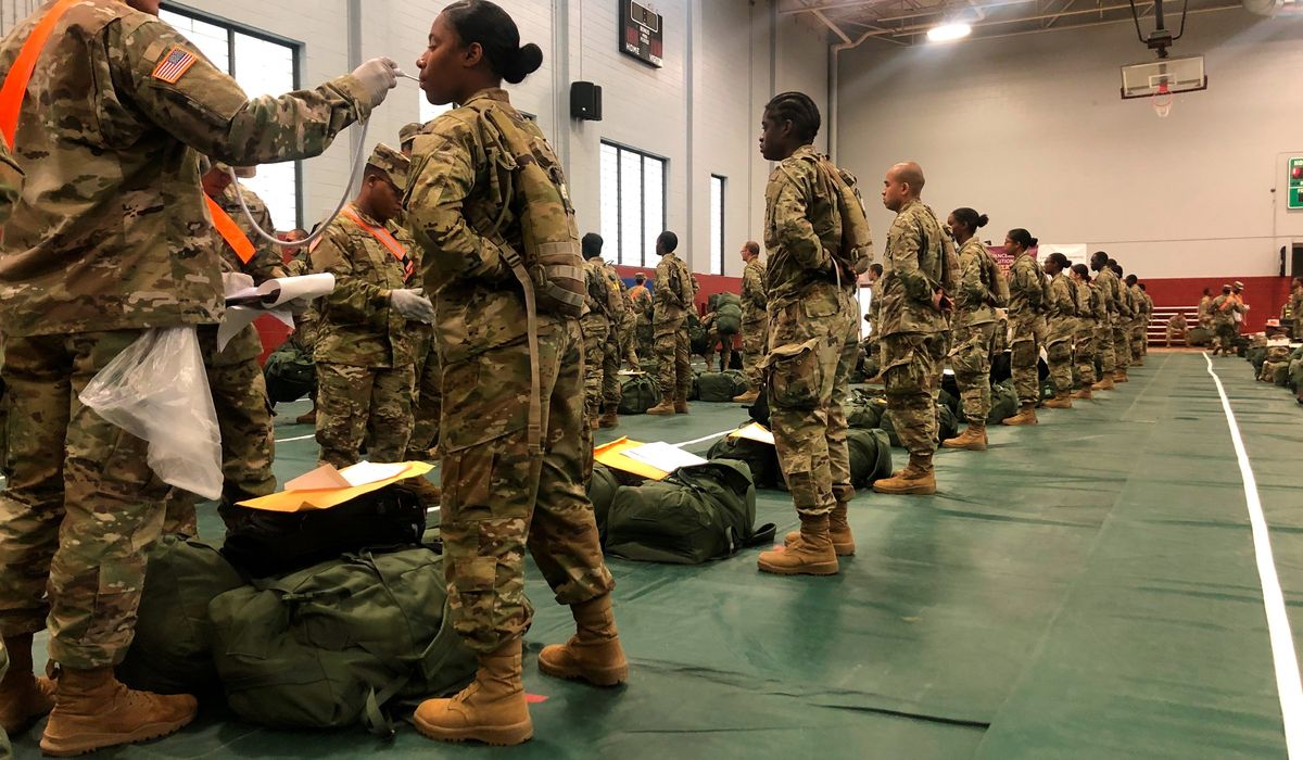 Army hits goals for recruitment despite coronavirus
strains 1