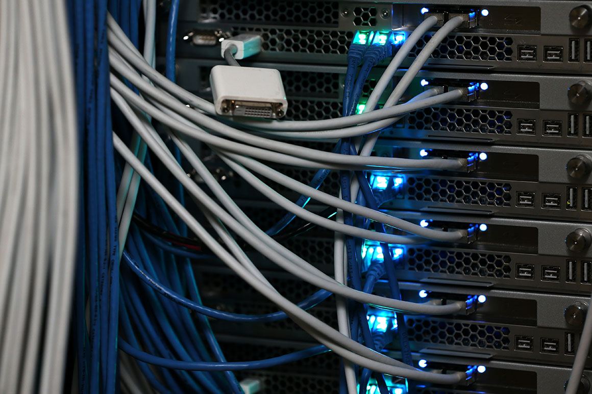 How U.S. agencies' trust in untested software opened the
door to hackers 1