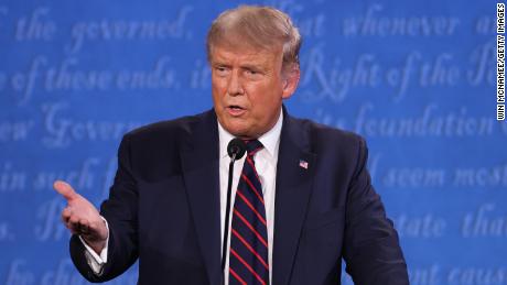 Trump appears to blame on Gold Star families for coronavirus
infection 1