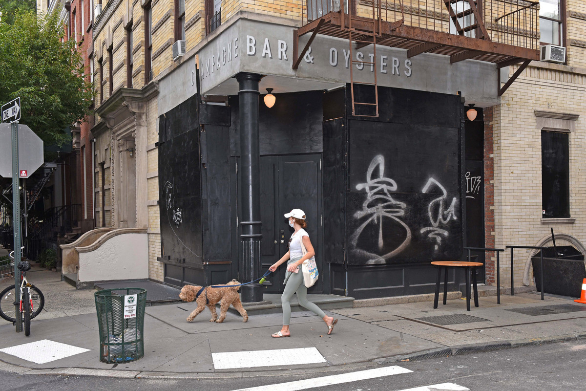 Half of NYC restaurants, bars may close for good due to
COVID-19: audit 1