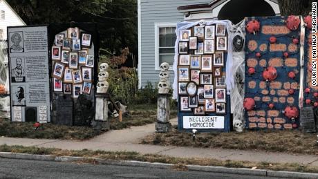 A Connecticut man's Halloween display features real-life
horrors: The coronavirus and Black lives lost 1