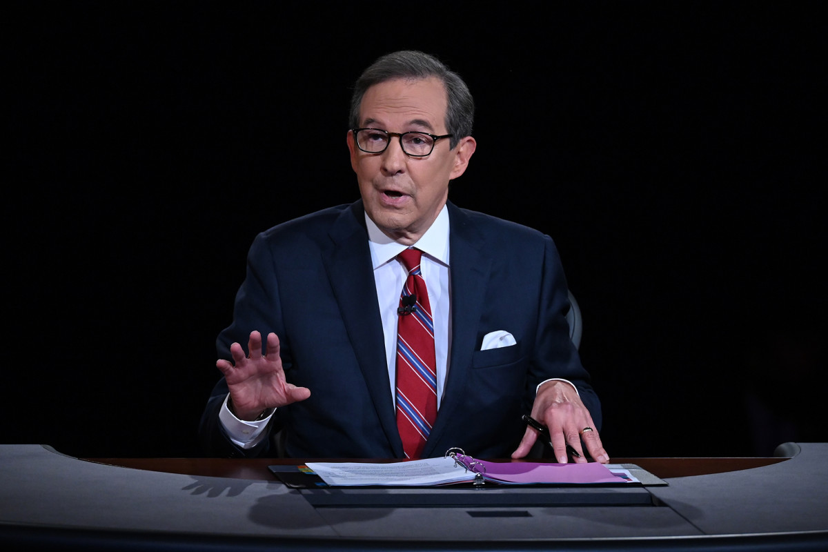 Chris Wallace waiting to get coronavirus test after
moderating debate 1