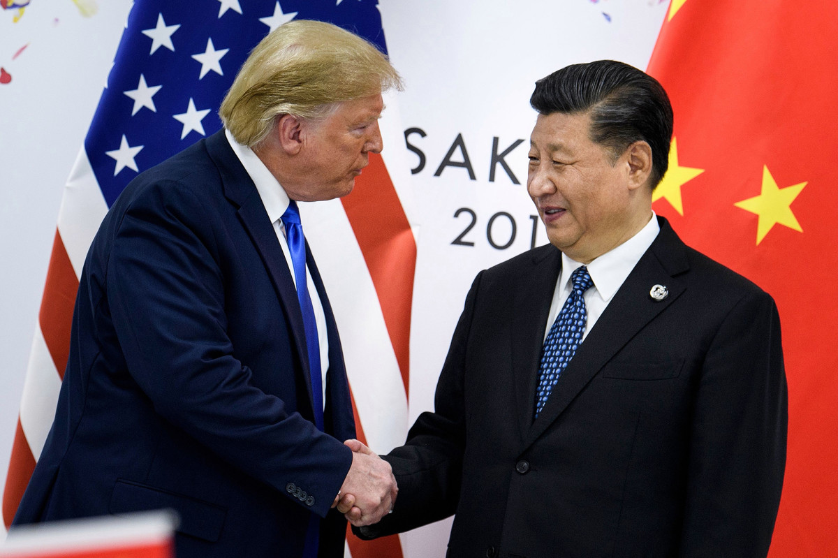 Xi Jinping, Kim Jong Un send best wishes to Trump after
COVID-19 diagnosis 1