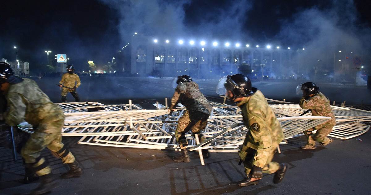 Protests, tear gas and a power vacuum: Ex-Soviet state in
shock after week of unrest 1
