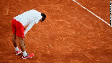 Novak Djokovic plays through pain to reach French Open
semifinals 1