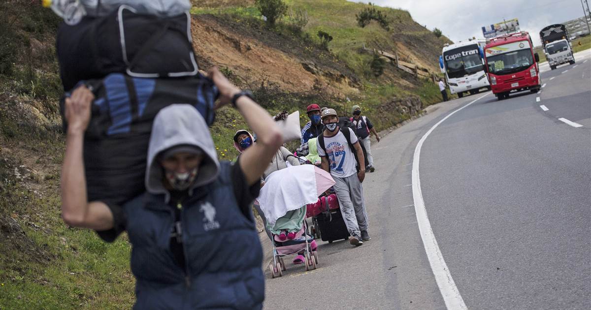Venezuelans start fleeing country again after months of
Covid lockdowns 1