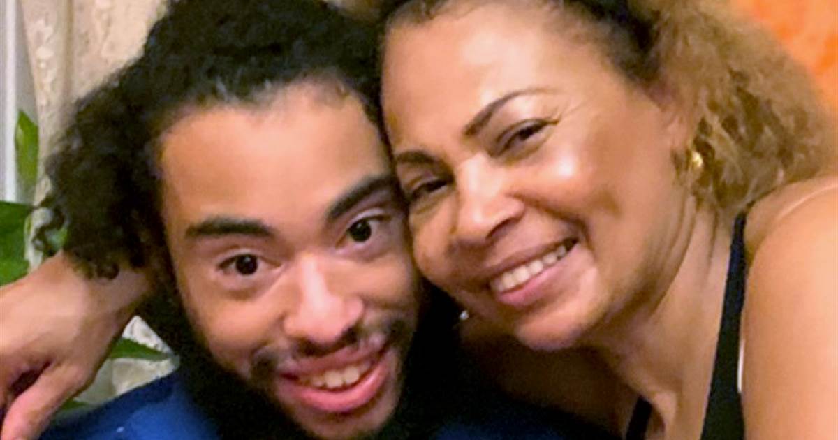 Authorities clear officer who killed mentally ill man in
Pennsylvania 1