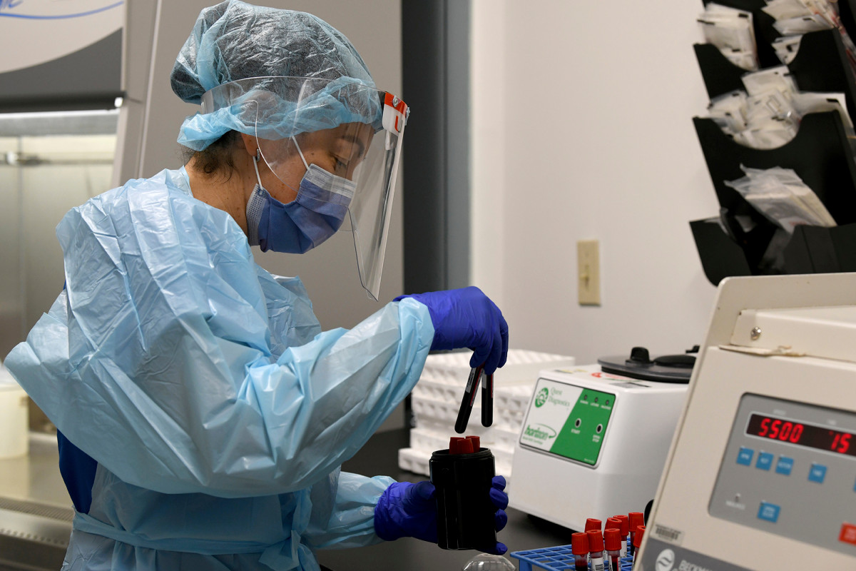 Moderna’s COVID-19 vaccine could get emergency approval in
December 1