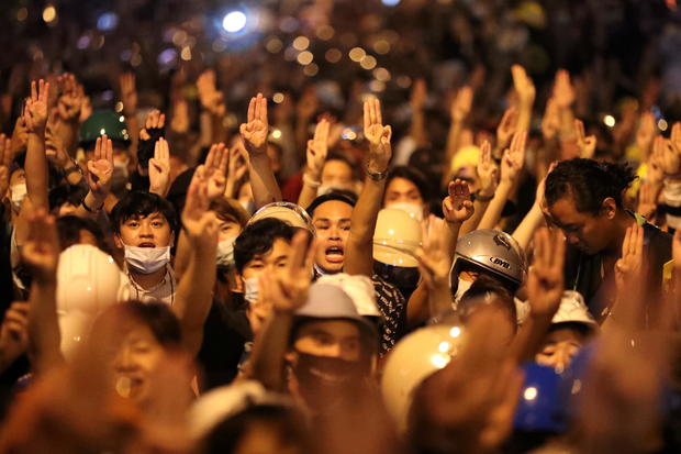 Thailand rocked by protests as prime minister won't step
down 1