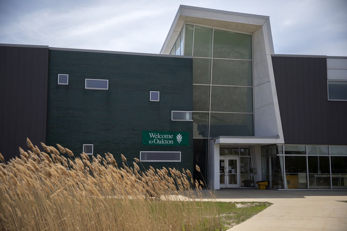 Illinois community colleges see big drop in enrollment amid
the coronavirus pandemic, reflecting national declines in higher
education 1 Illinois community colleges see big drop in enrollment amid
the coronavirus pandemic, reflecting national declines in higher
education 1