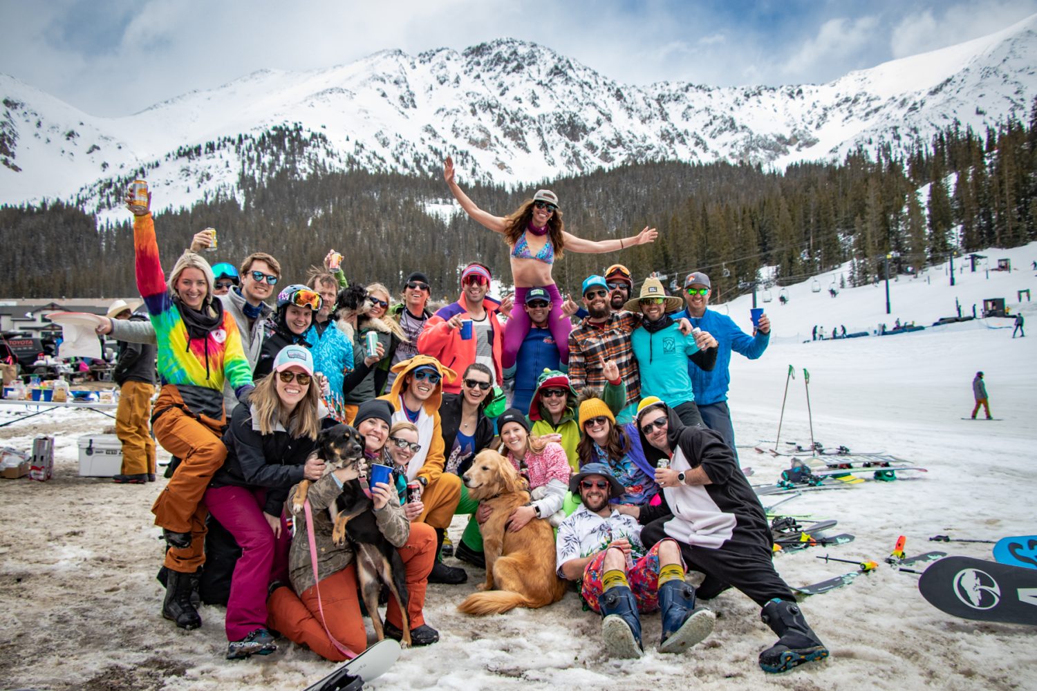 Could COVID-19 shut down Colorado’s ski season before it
even begins? 1