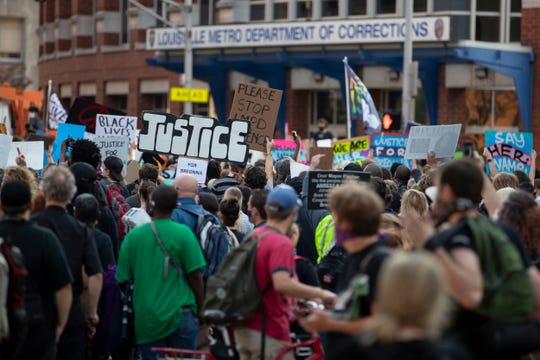 Breonna Taylor protests in Louisville: What activists want —
and what they've accomplished 1