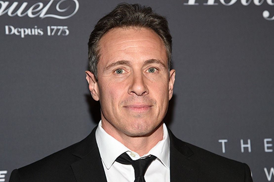 CNN Anchor Chris Cuomo Caught Violating His Own Brother's
Mask Order, Humiliated by Tucker 1