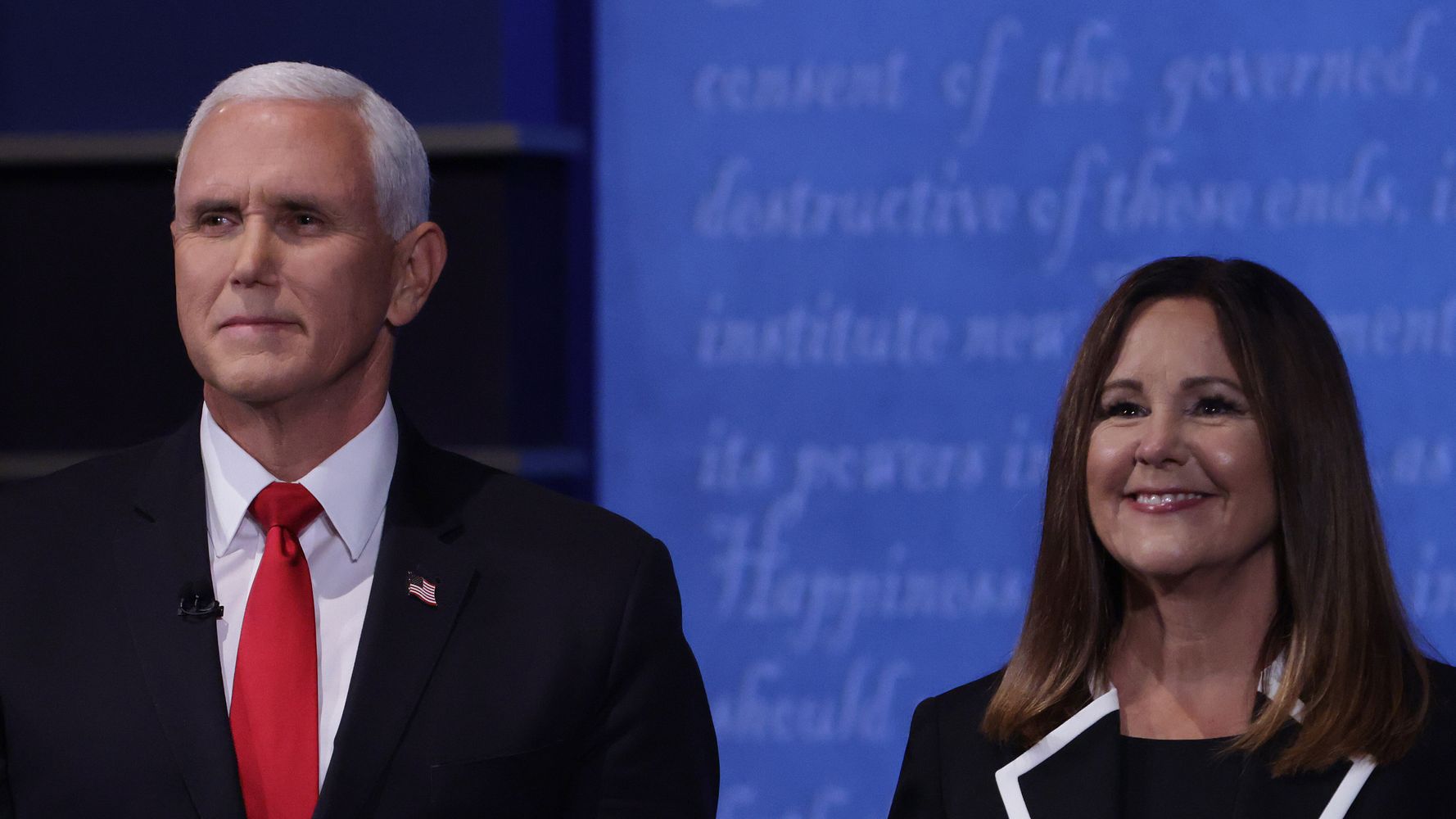 Karen Pence Ignores VP Debate Rules, Forgoes Mask On
Stage 1