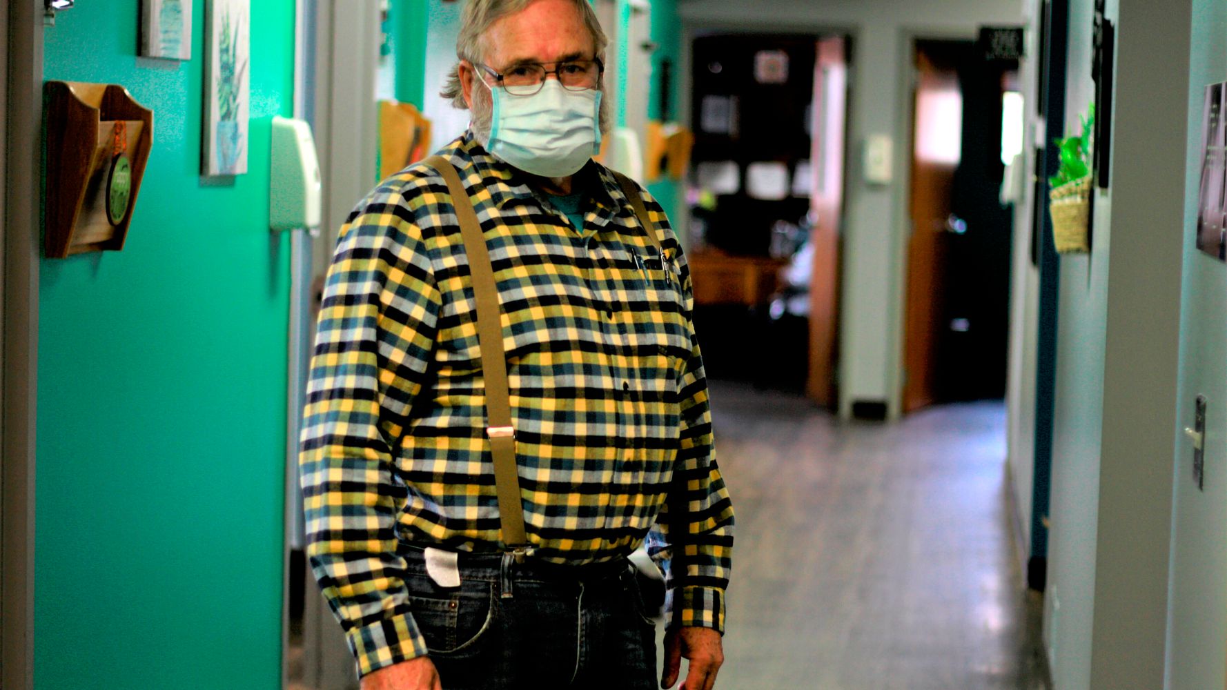 Rural Midwest Hospitals Are Struggling To Handle COVID-19
Surge 1