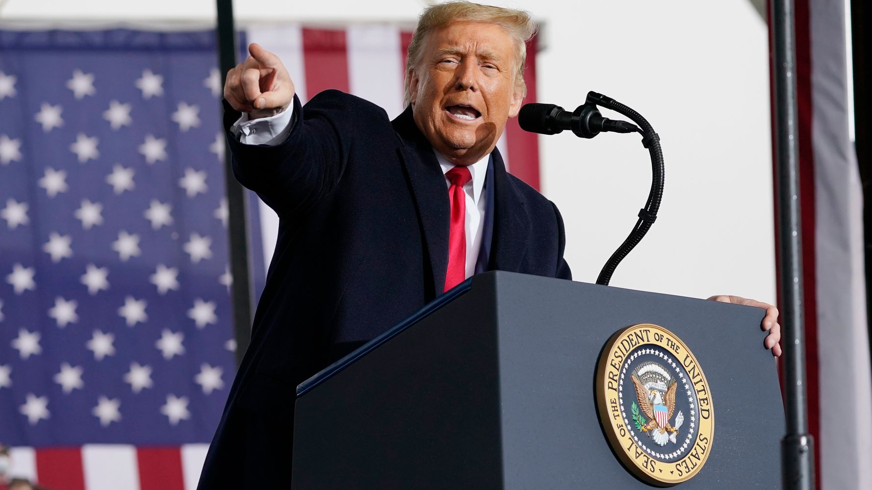 Trump Faces COVID-19 Surge In Critical Midwest
Battlegrounds 1