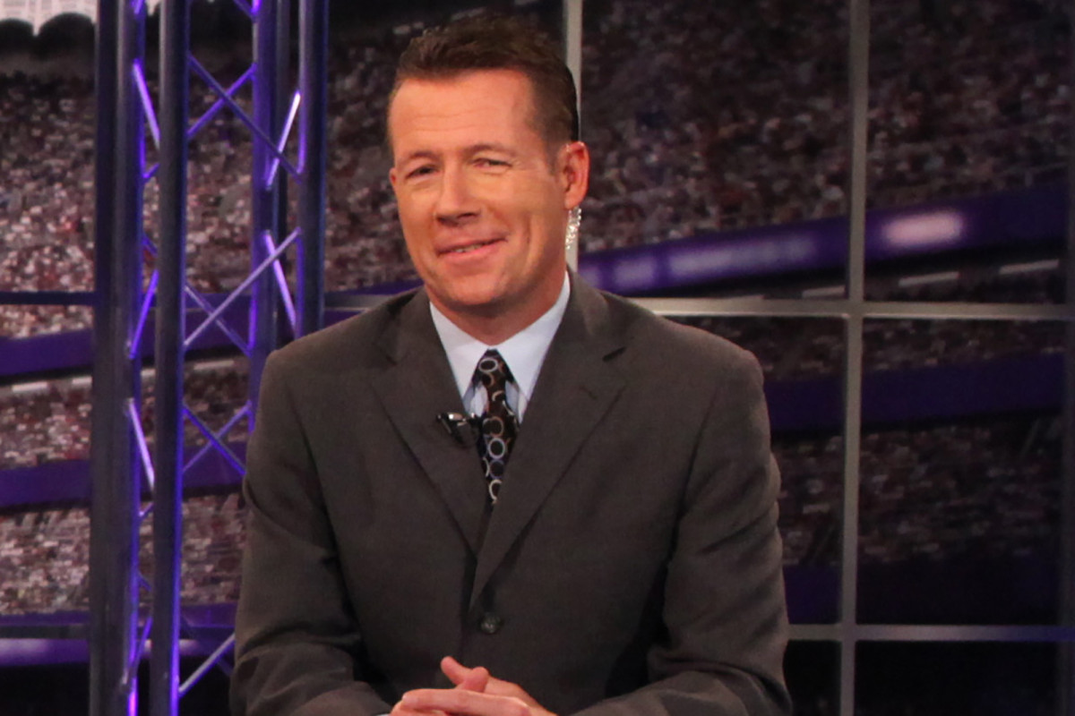 Yankees broadcaster Jack Curry missed playoffs due to
COVID-19 diagnosis 1