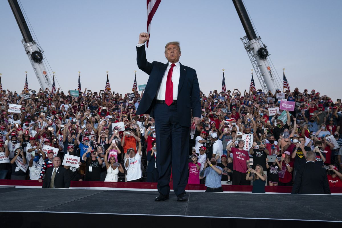 Trump says he wants to ‘kiss everyone’ during unhinged first
rally since COVID-19 diagnosis 1