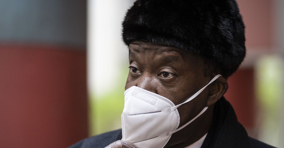 Senate candidate Willie Wilson tests positive for
COVID-19 1