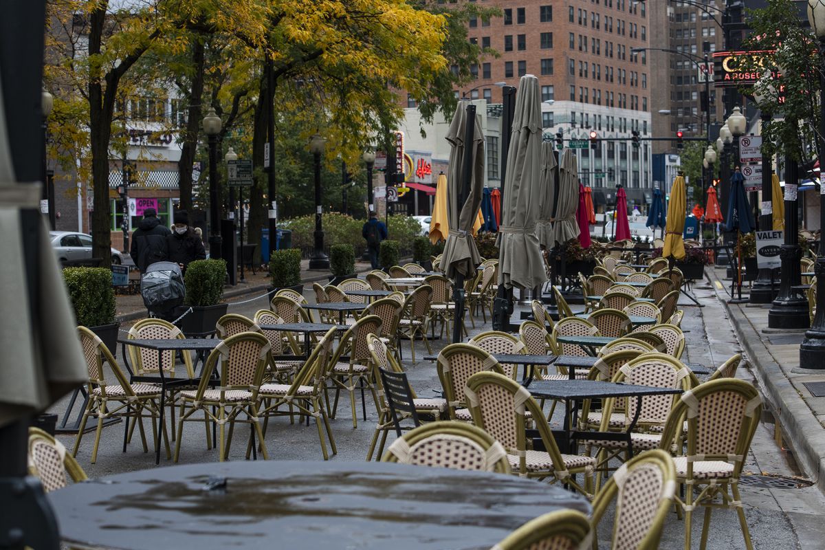 Coronavirus live blog, Oct. 27, 2020: Send it back to the
chef? Lightfoot wants Pritzker to rethink looming Chicago
restaurant crackdown 1